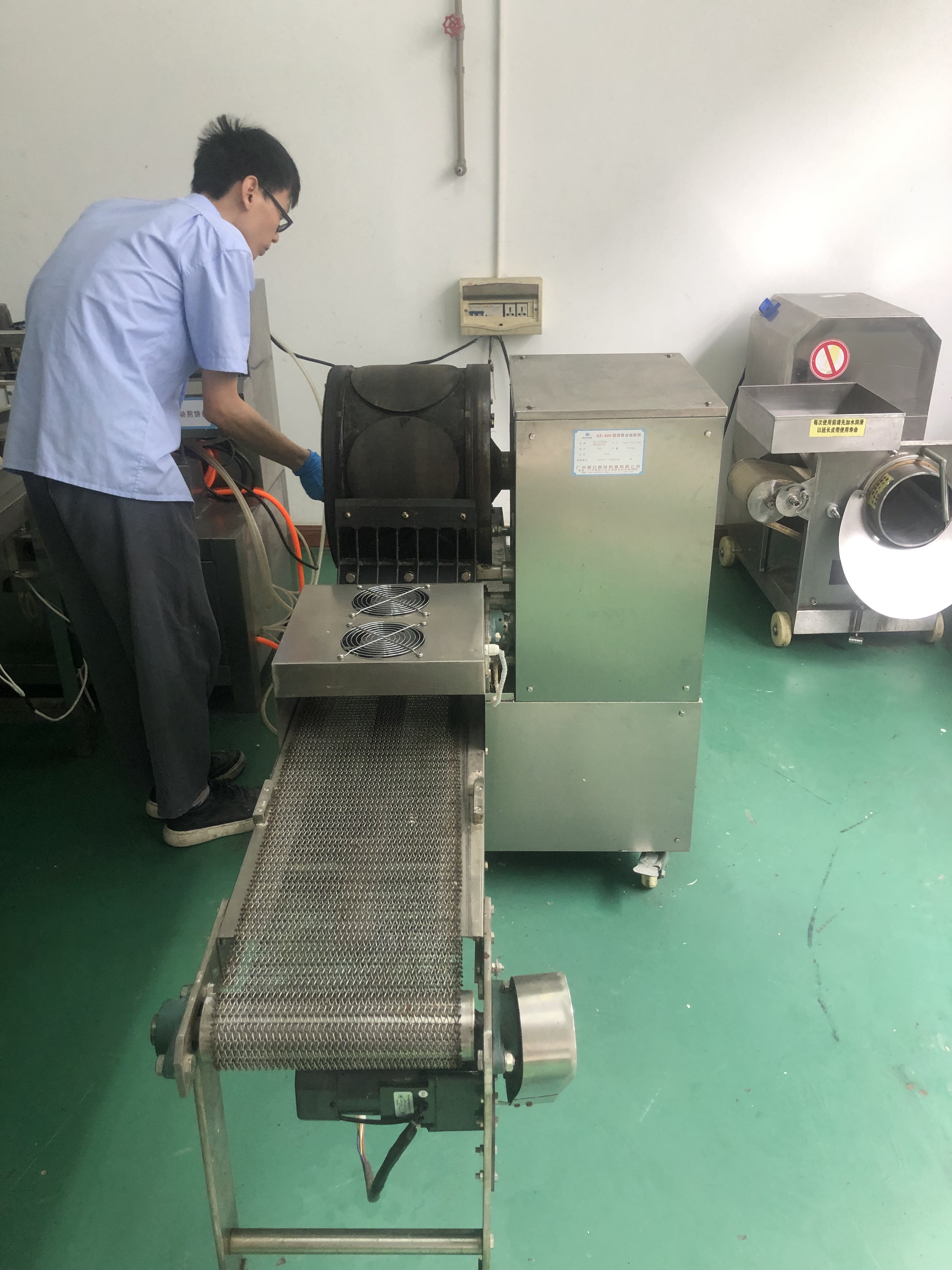 High efficiency pancake making machine